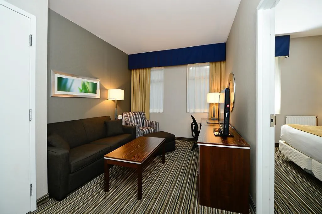 Comfort Inn Toronto City Centre