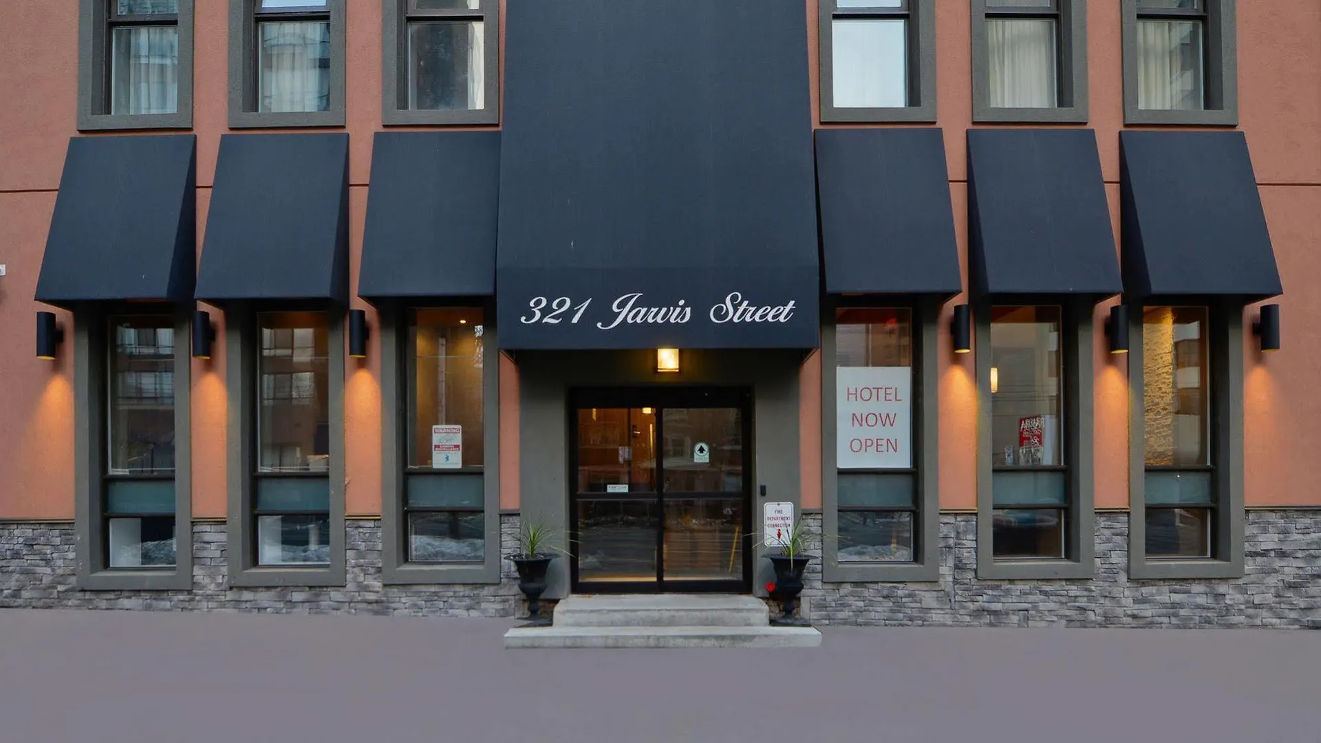 Comfort Inn Toronto City Centre קנדה