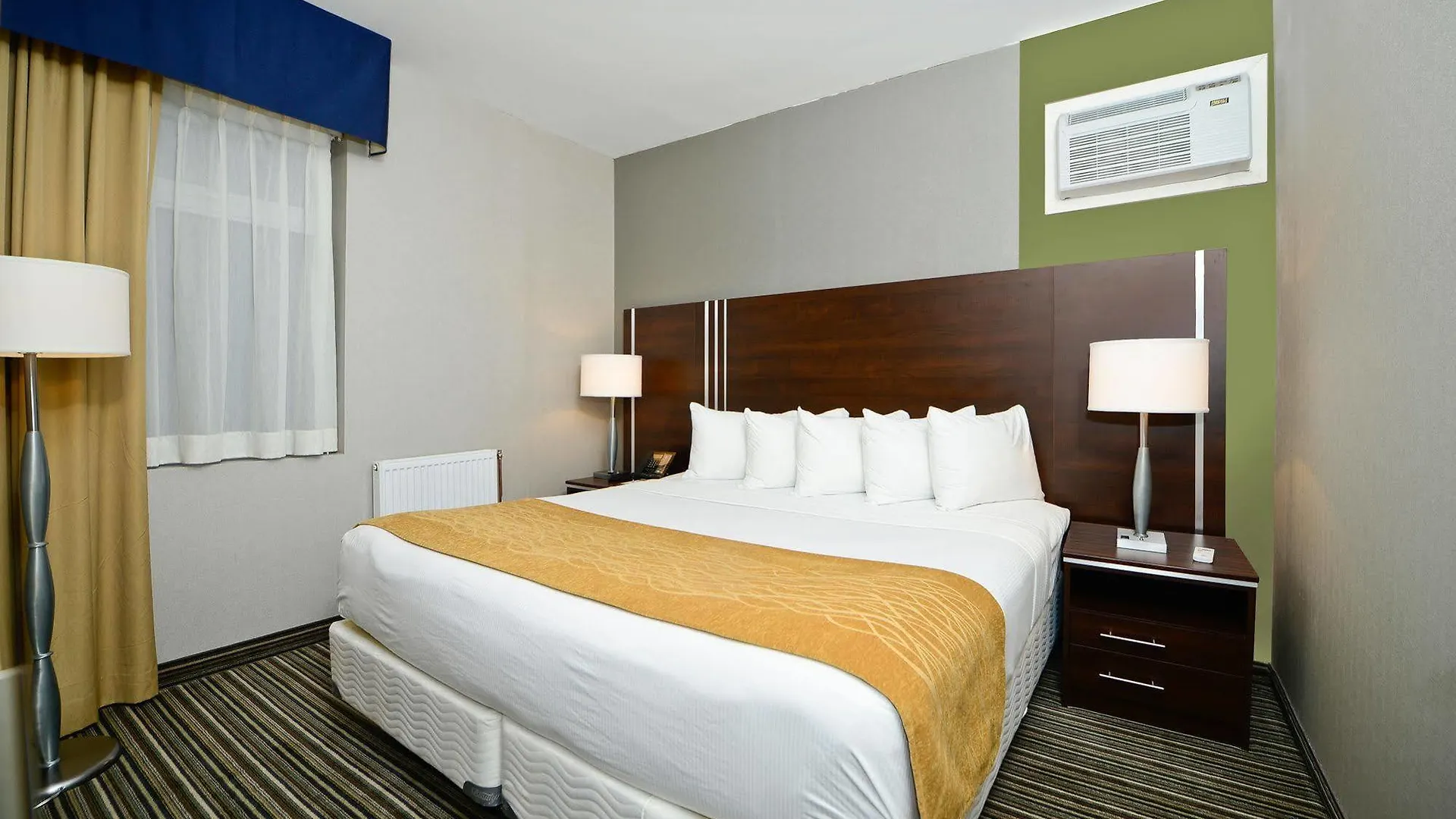 Comfort Inn Toronto City Centre