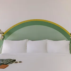 Hotel Sonder At The Liberty, Toronto